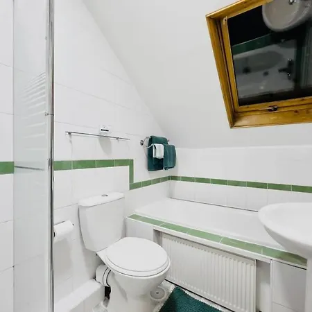 Quaint Studio Flat In Harrow Harrow on the Hill Exterior photo